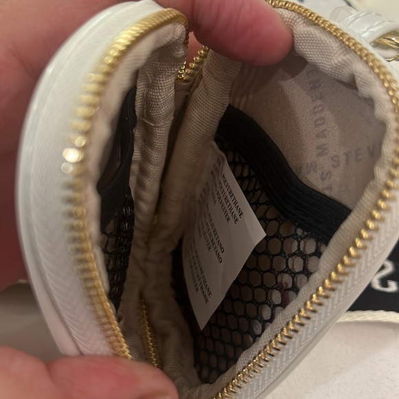 Steve Madden NWT Convertible Patent Tote Bag Purse - Picture 12 of 13